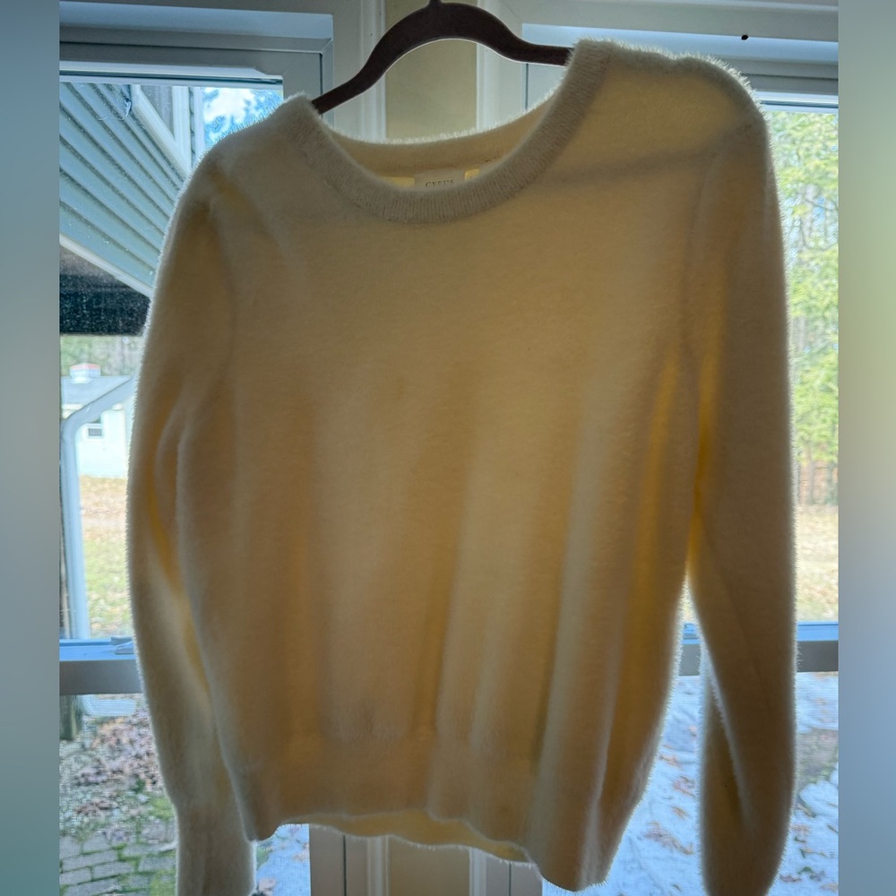 Cyrus Women's Cream Crewneck Sweater